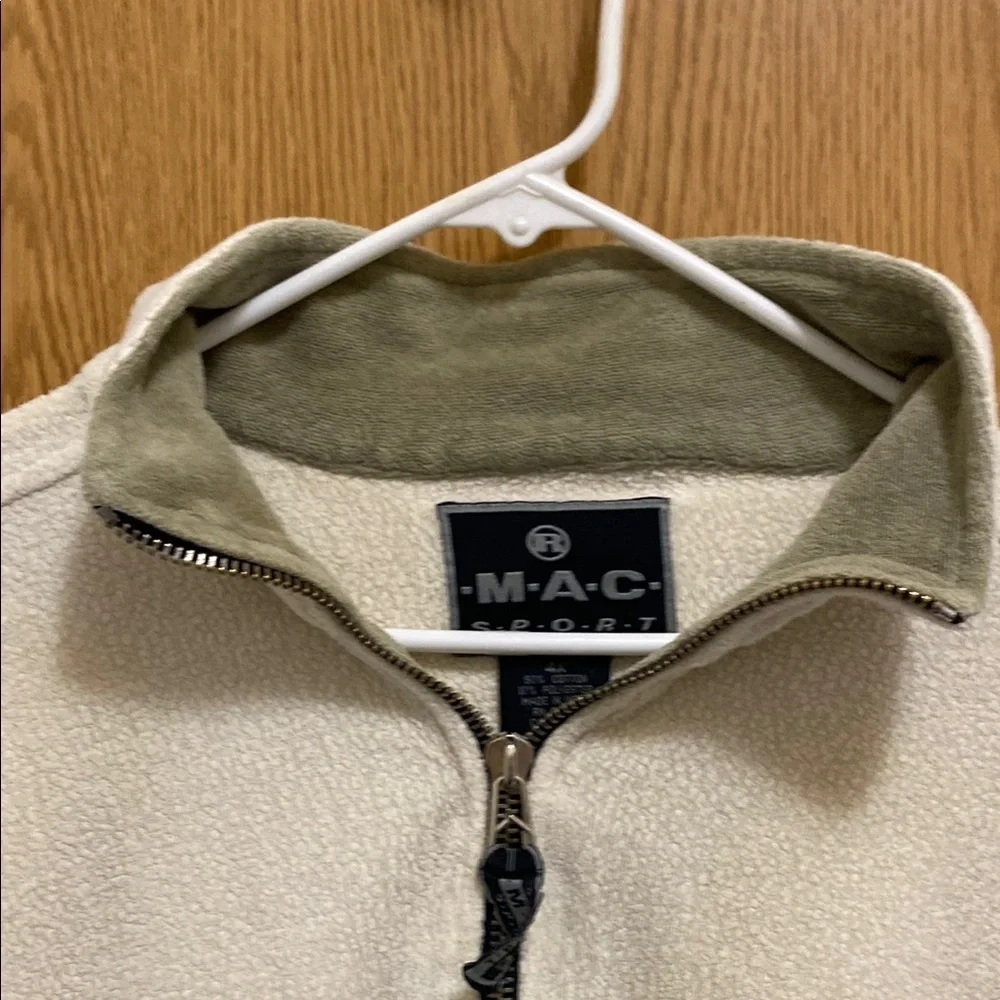 Men’s Mac Sport Cream and Green Zip Up Sweater with Relaxed Fit 4 X